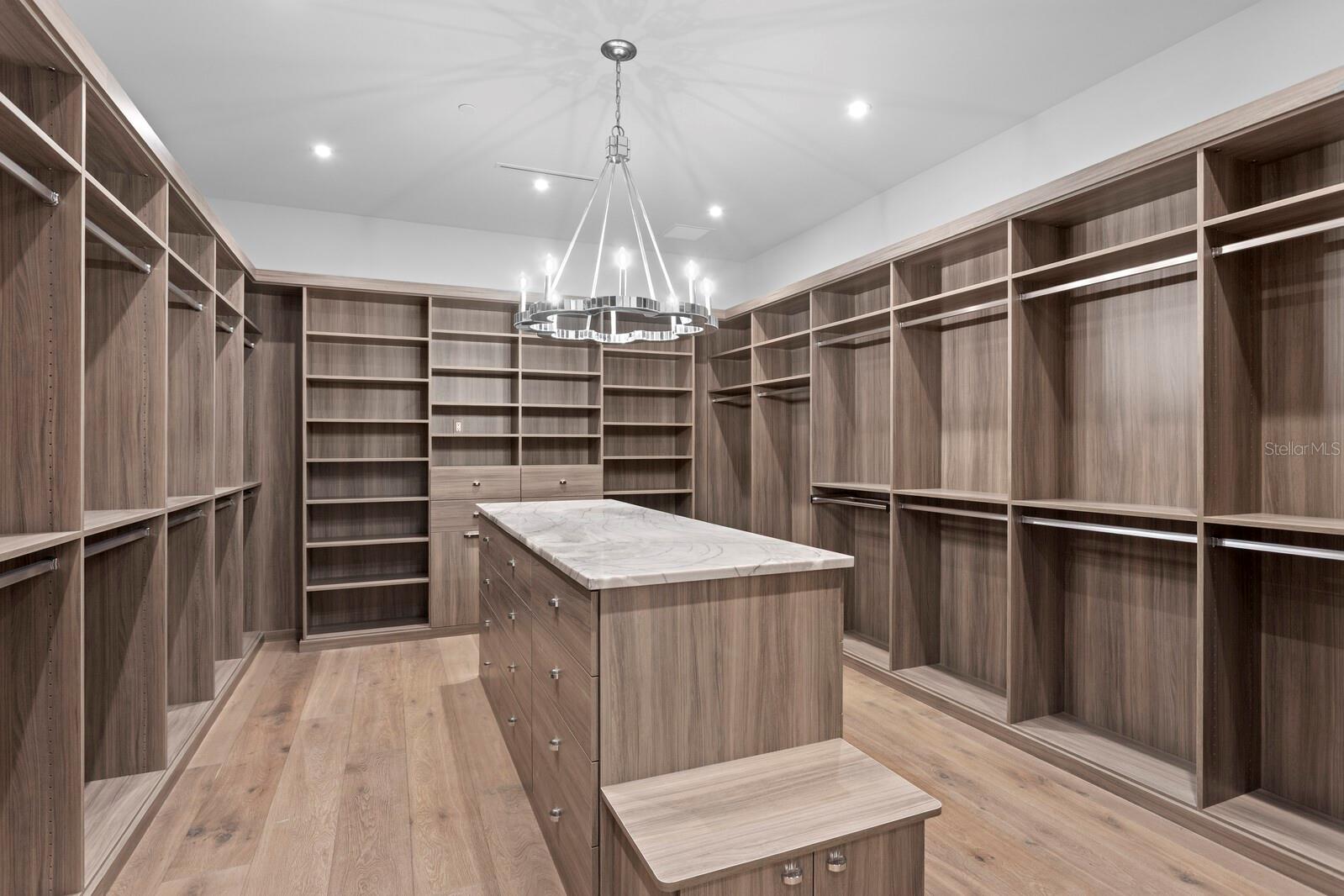 555 5TH AVE NE #PH1 — photo 24