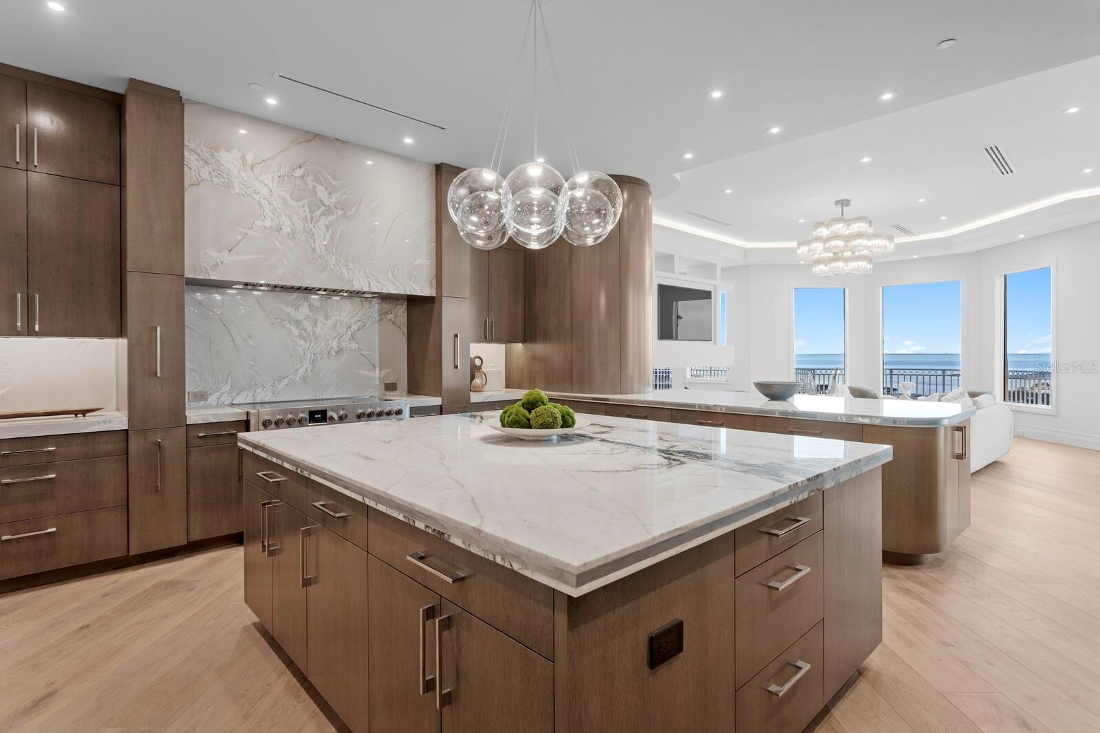 555 5TH AVE NE #PH1 — photo 12
