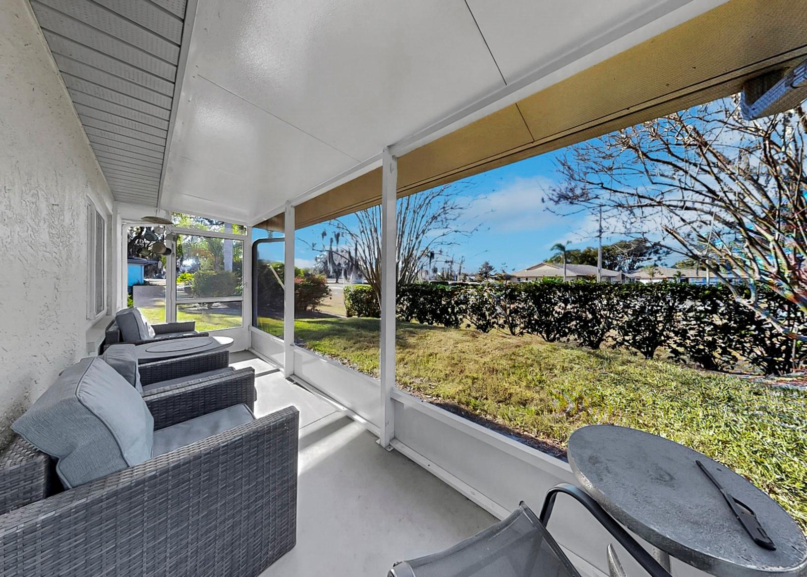 2531 LANCASTER DR — photo 41