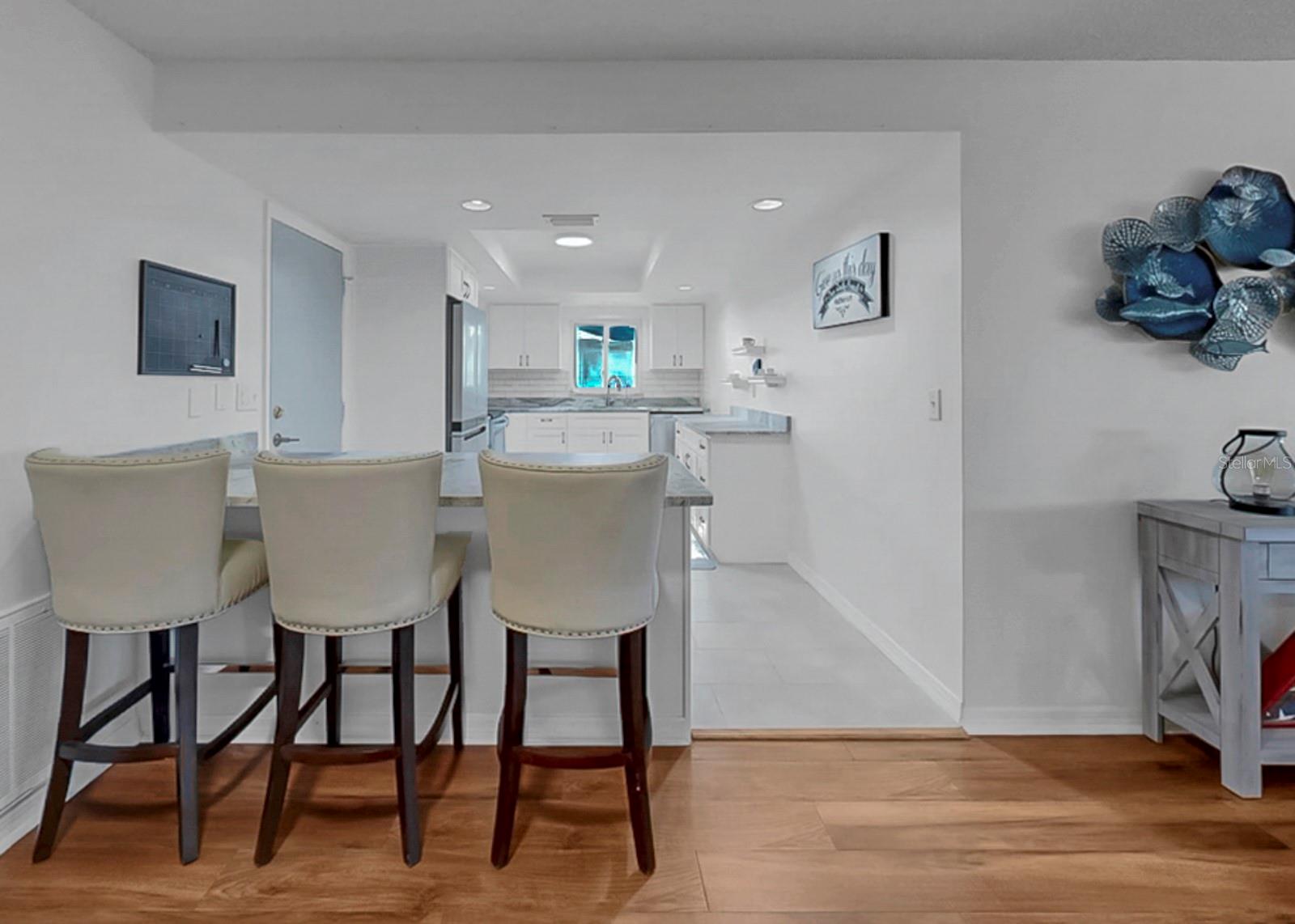 2531 LANCASTER DR — photo 23