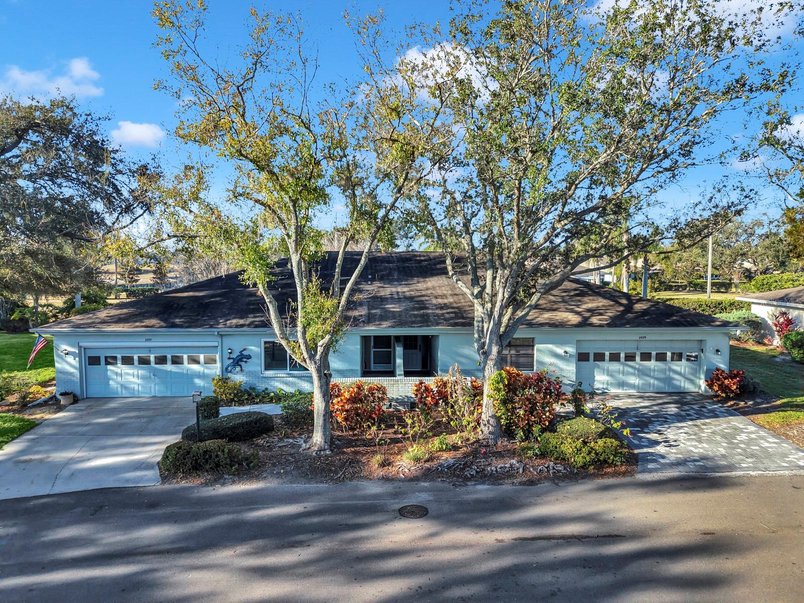2531 LANCASTER DR — photo 4