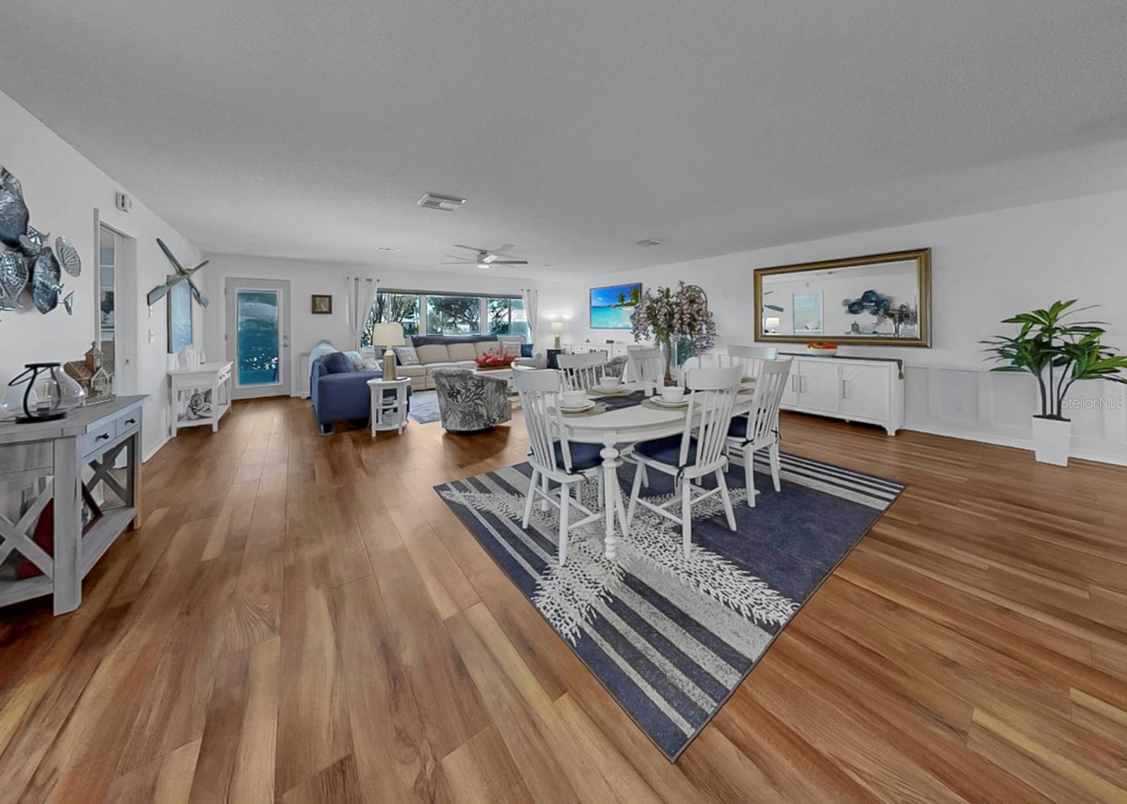 2531 LANCASTER DR — photo 7