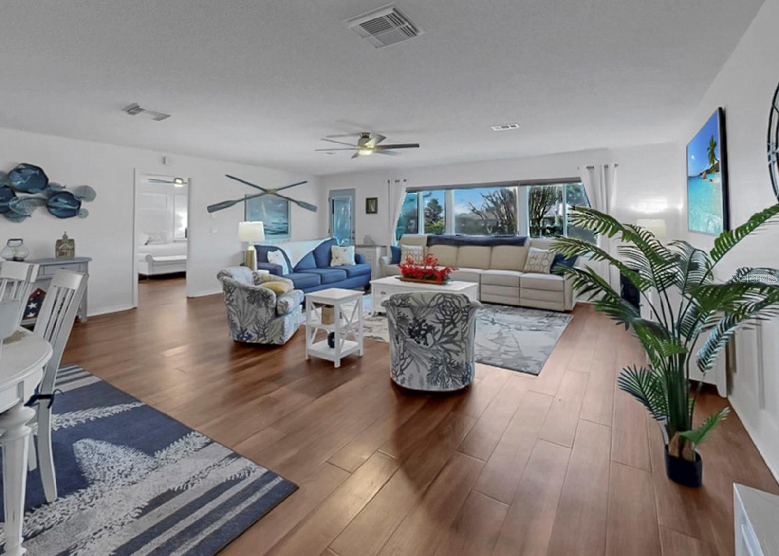 2531 LANCASTER DR — photo 11