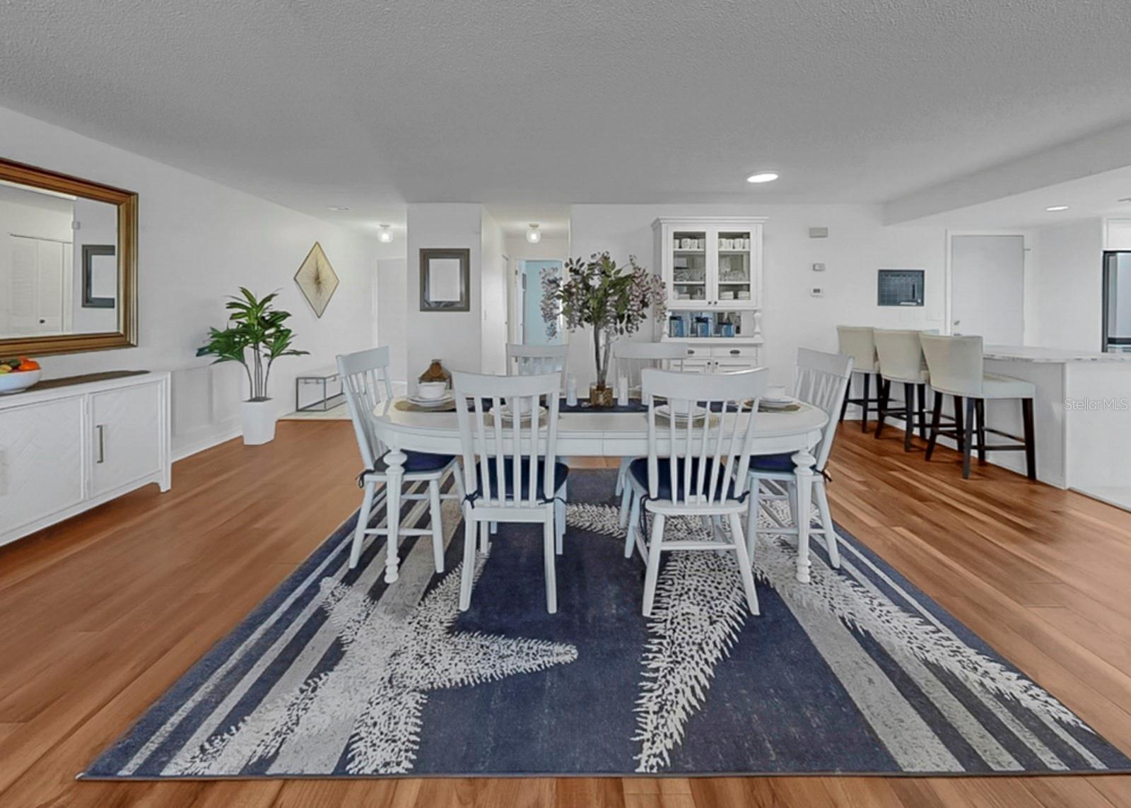 2531 LANCASTER DR — photo 14