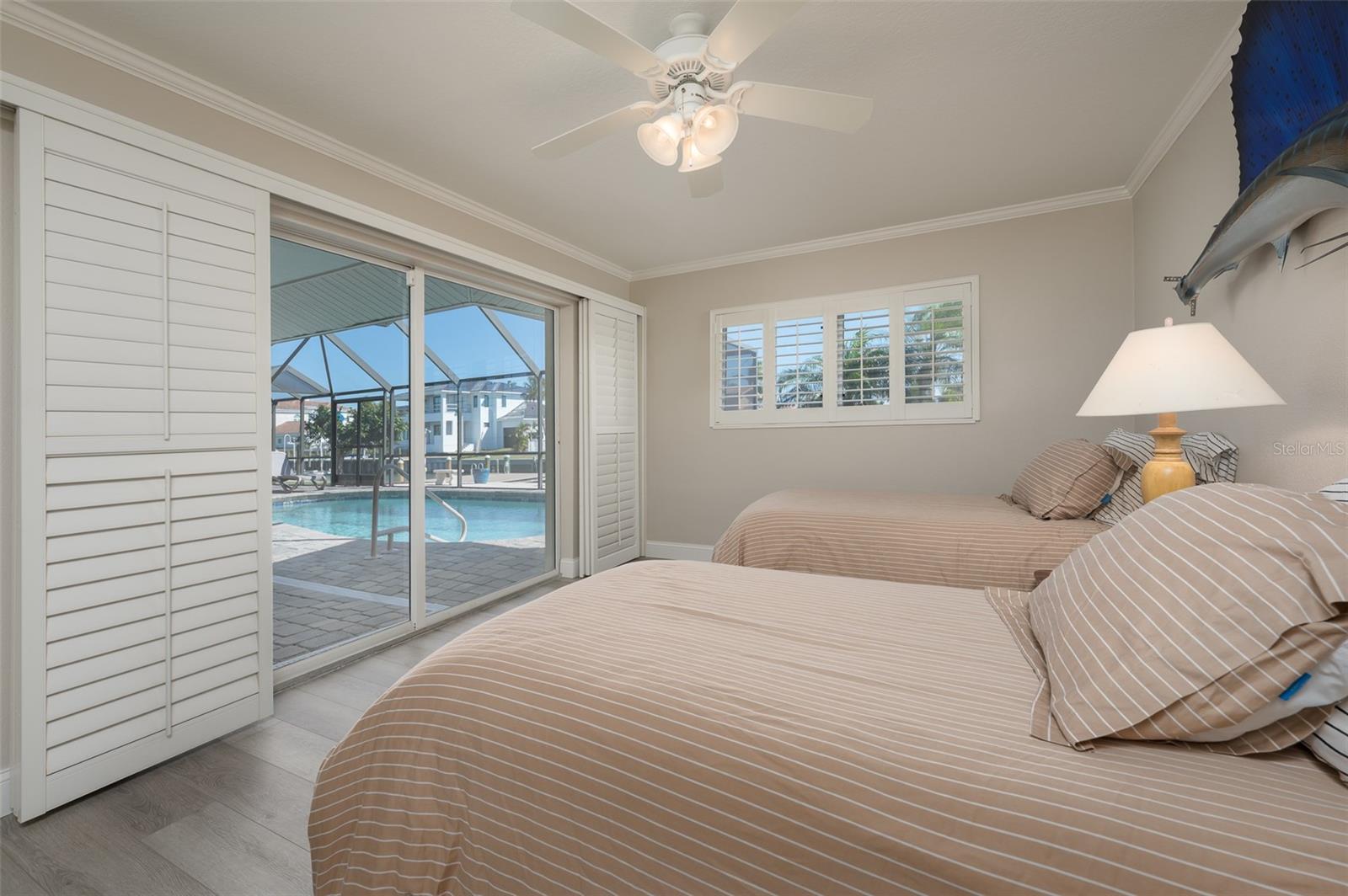 548 GUNWALE LN — photo 28