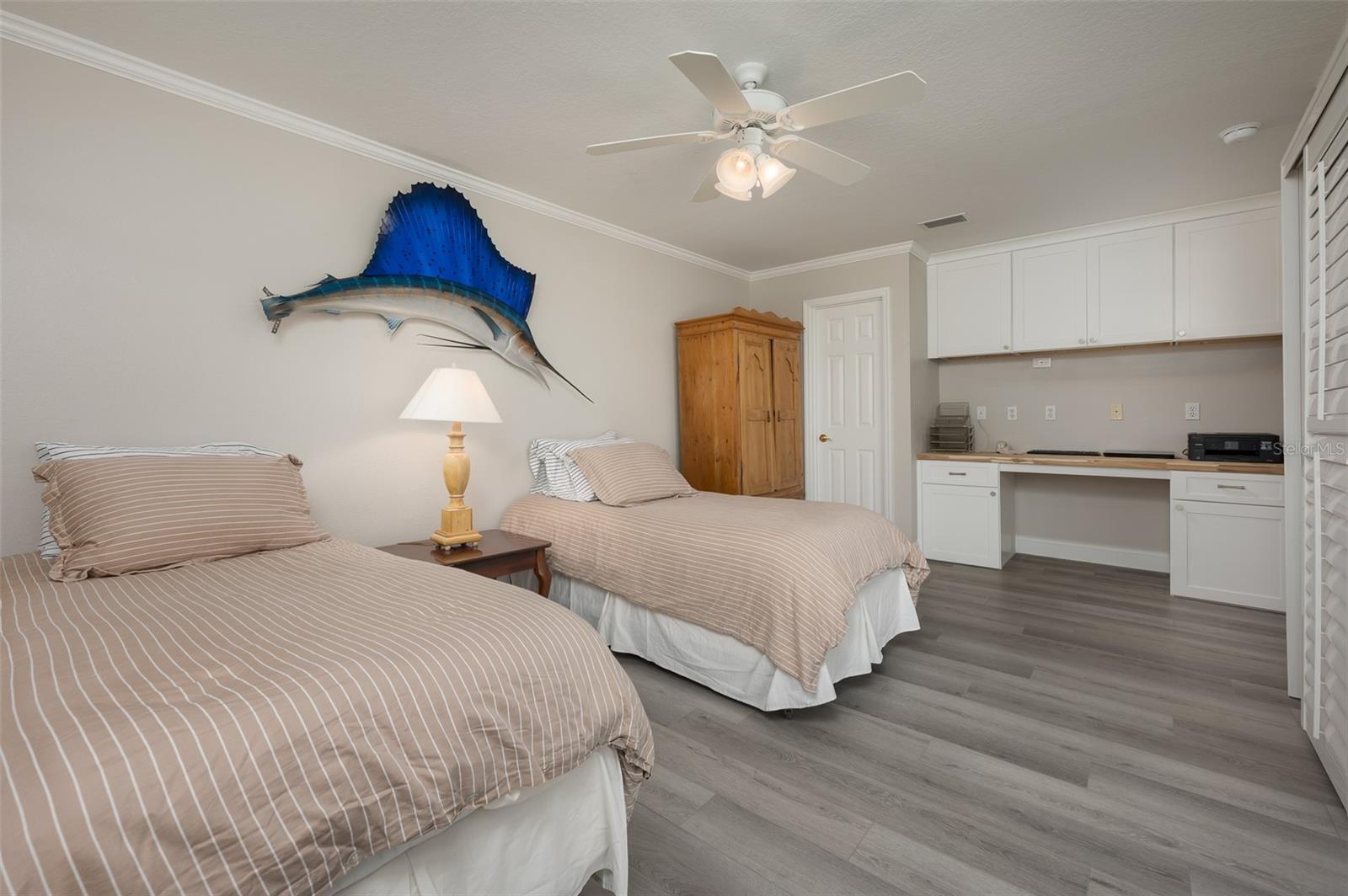 548 GUNWALE LN — photo 27