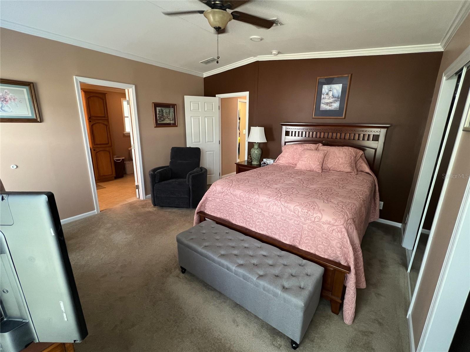 7316 AMERICANA DR NE #146 — photo 13