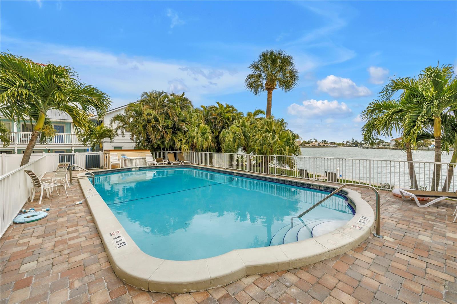 10265 GULF BLVD #B315 — photo 26