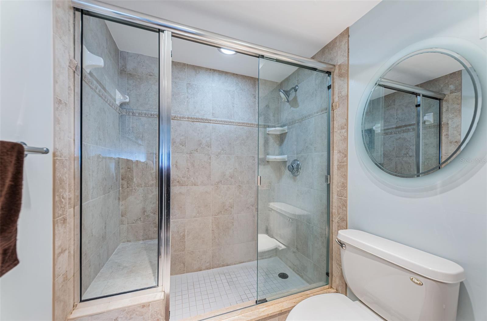 4525 COVE CIR #604 — photo 26