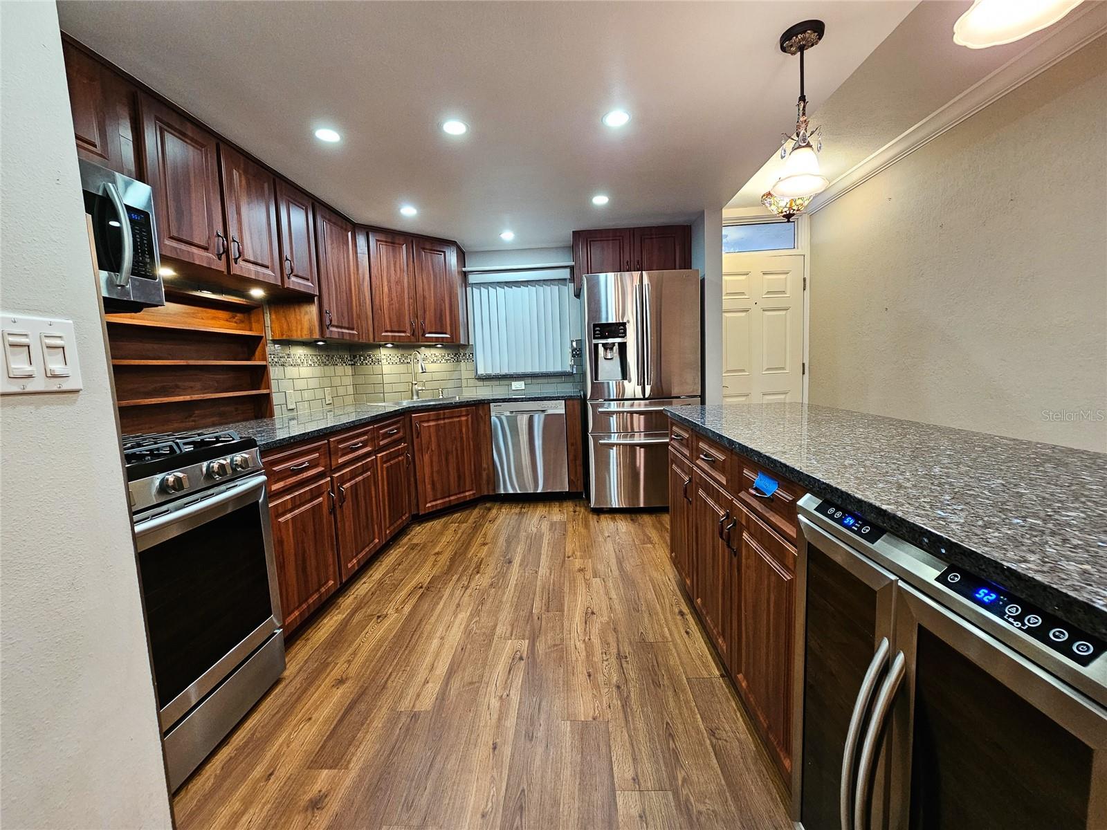 6020 SHORE BLVD S #701 — photo 5