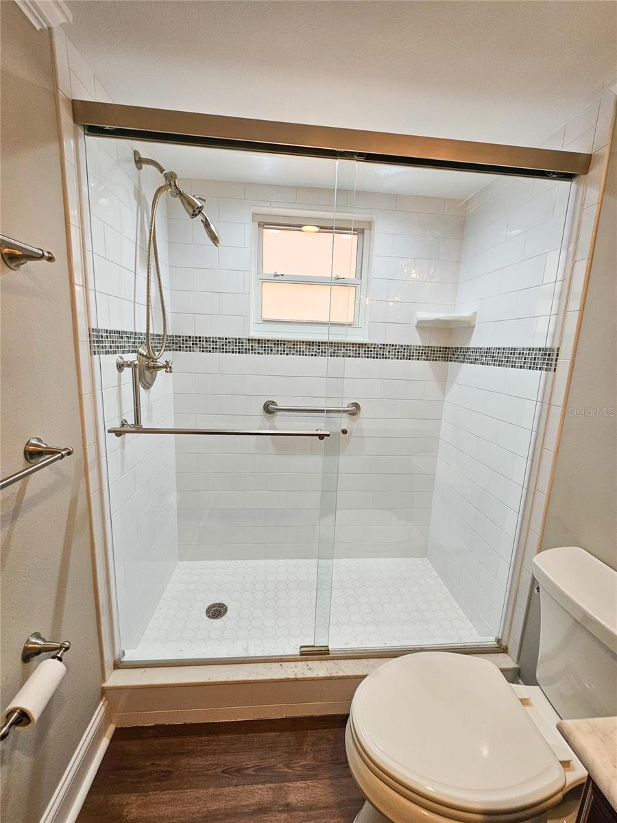 6020 SHORE BLVD S #701 — photo 27