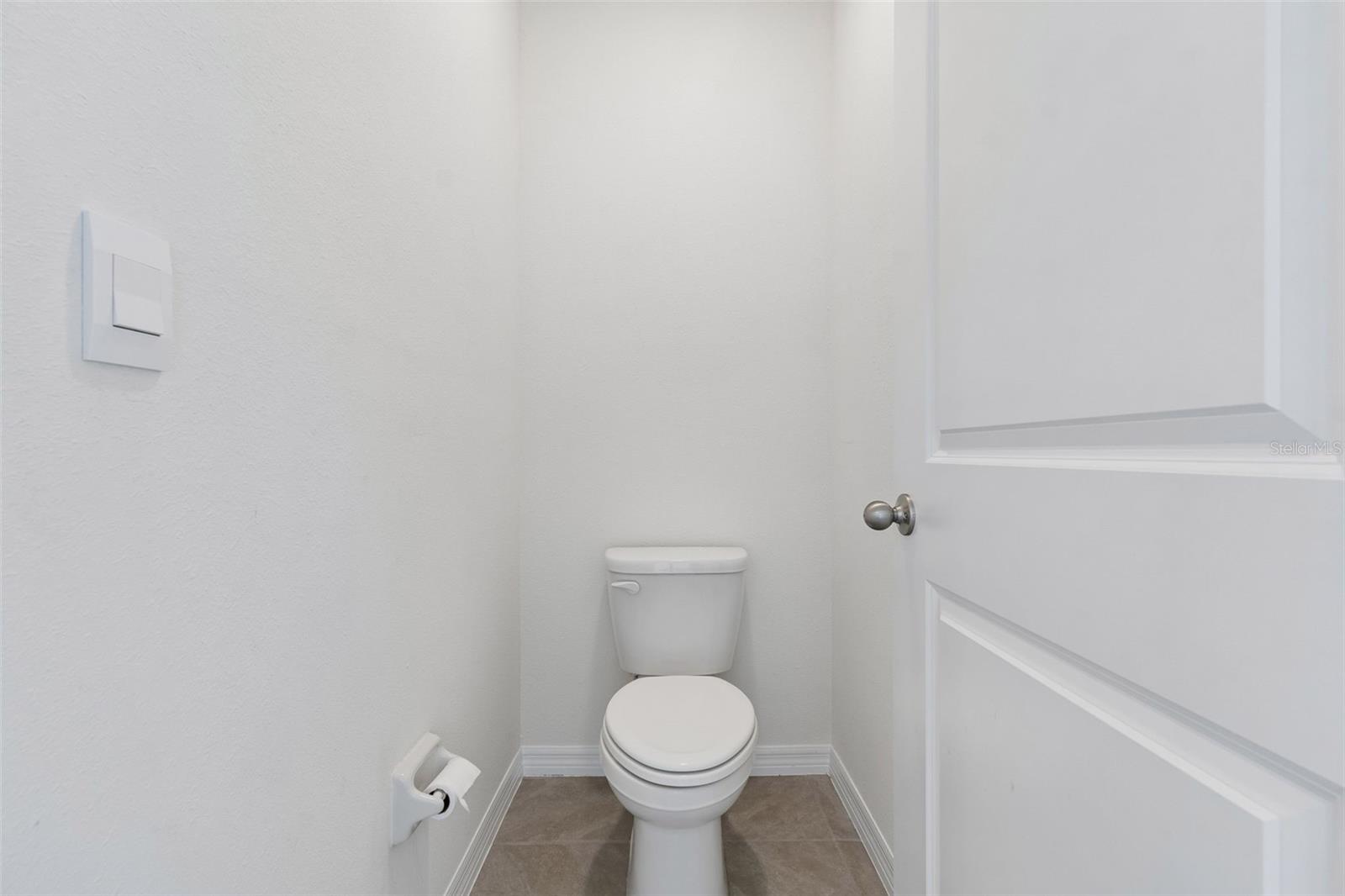 8454 ENDER HILLS DR — photo 82