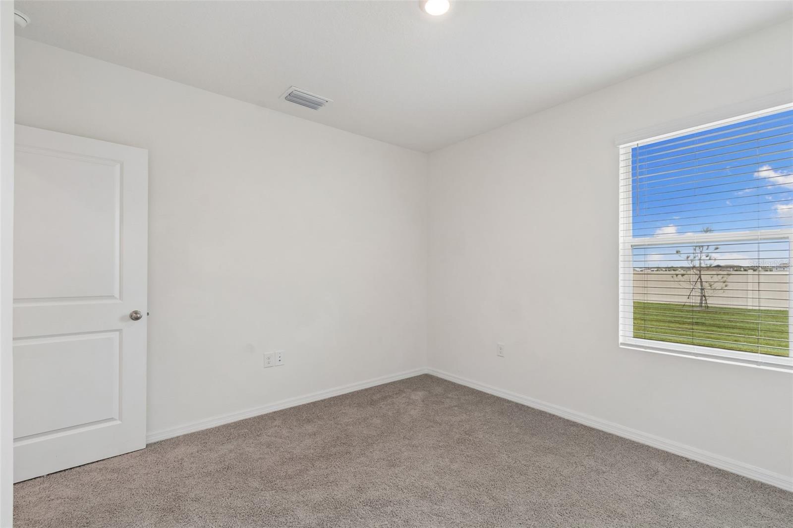 8454 ENDER HILLS DR — photo 38