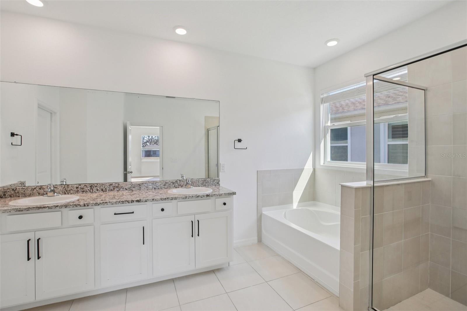 10747 LAXER CAY LOOP — photo 35
