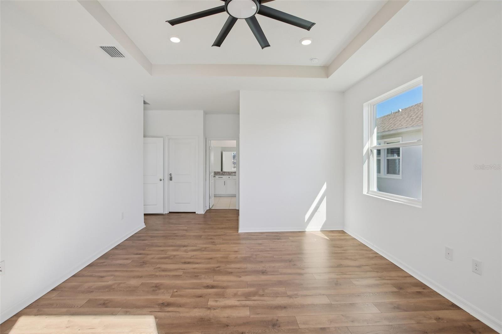 10747 LAXER CAY LOOP — photo 32