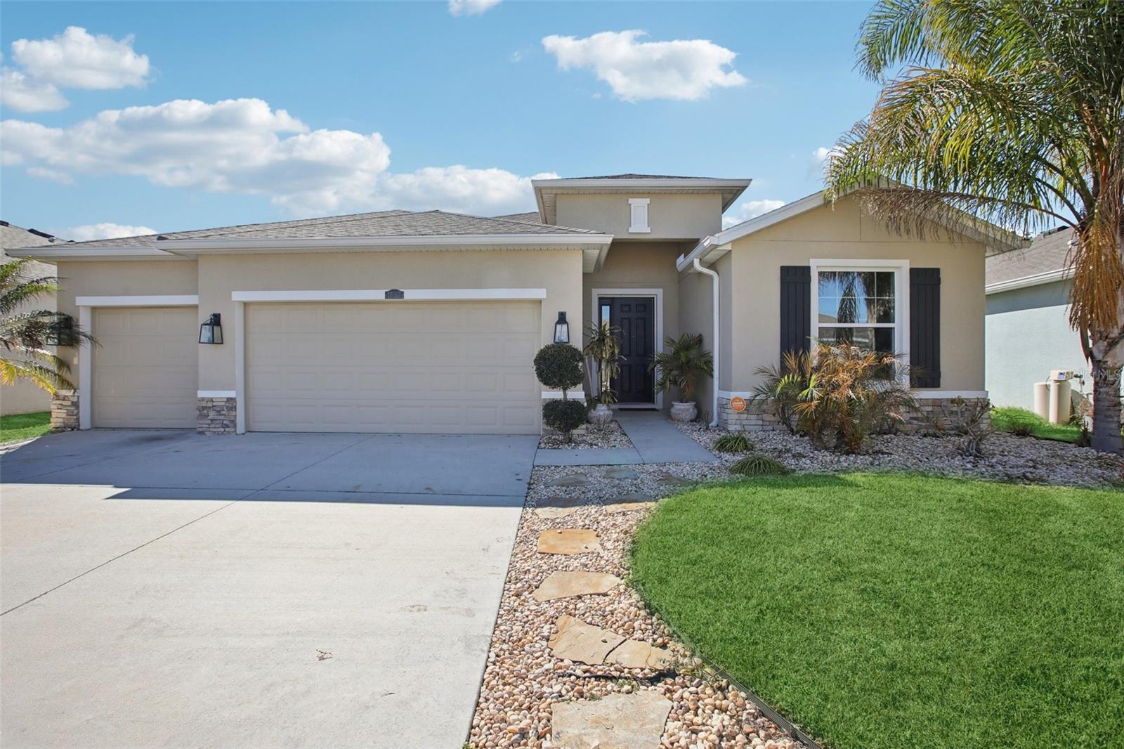 10747 LAXER CAY LOOP — photo 5