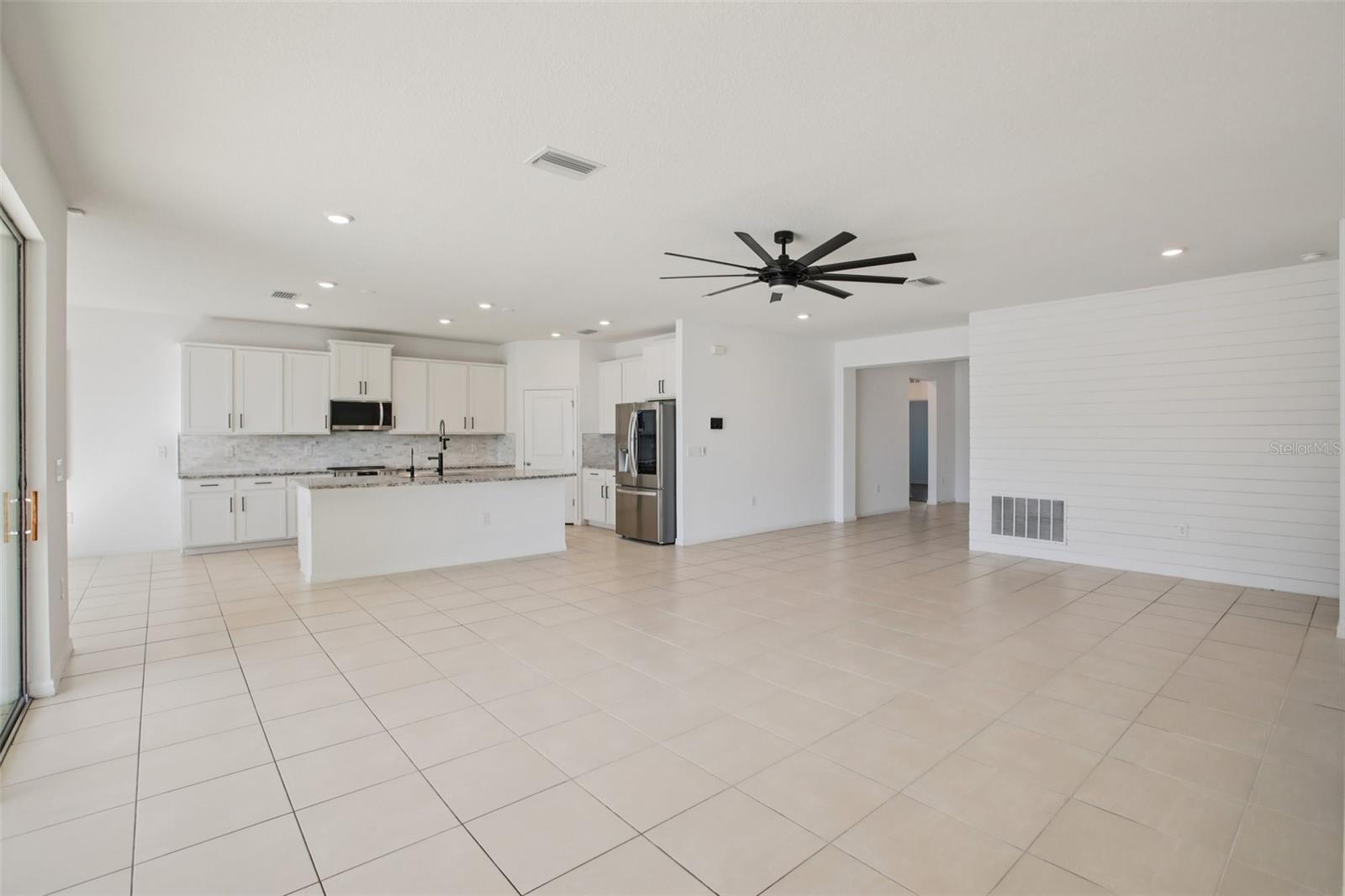 10747 LAXER CAY LOOP — photo 11