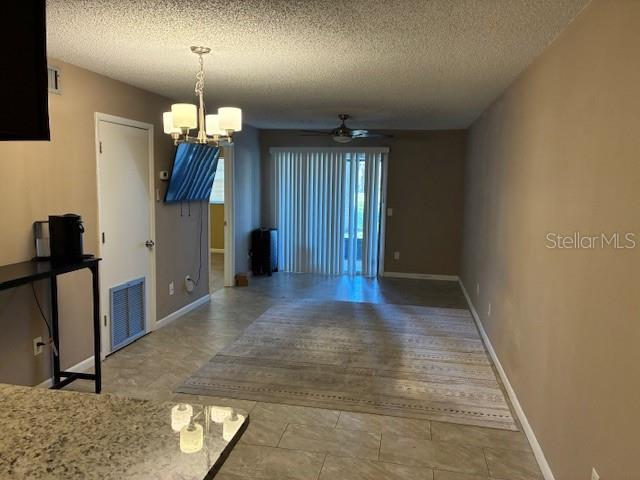 3806 N OAK DR #V21 — photo 5