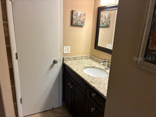 3806 N OAK DR #V21 — photo 10