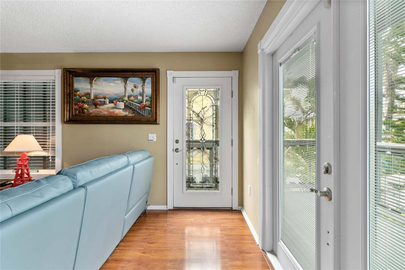 2511 AVENUE C #West — photo 11