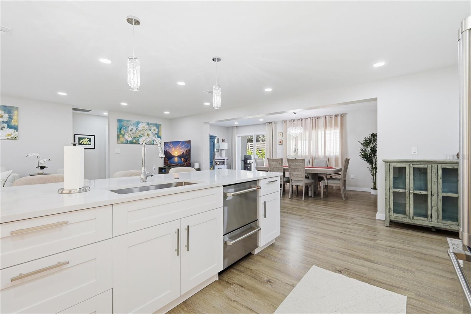 5247 CARMILFRA DR — photo 6