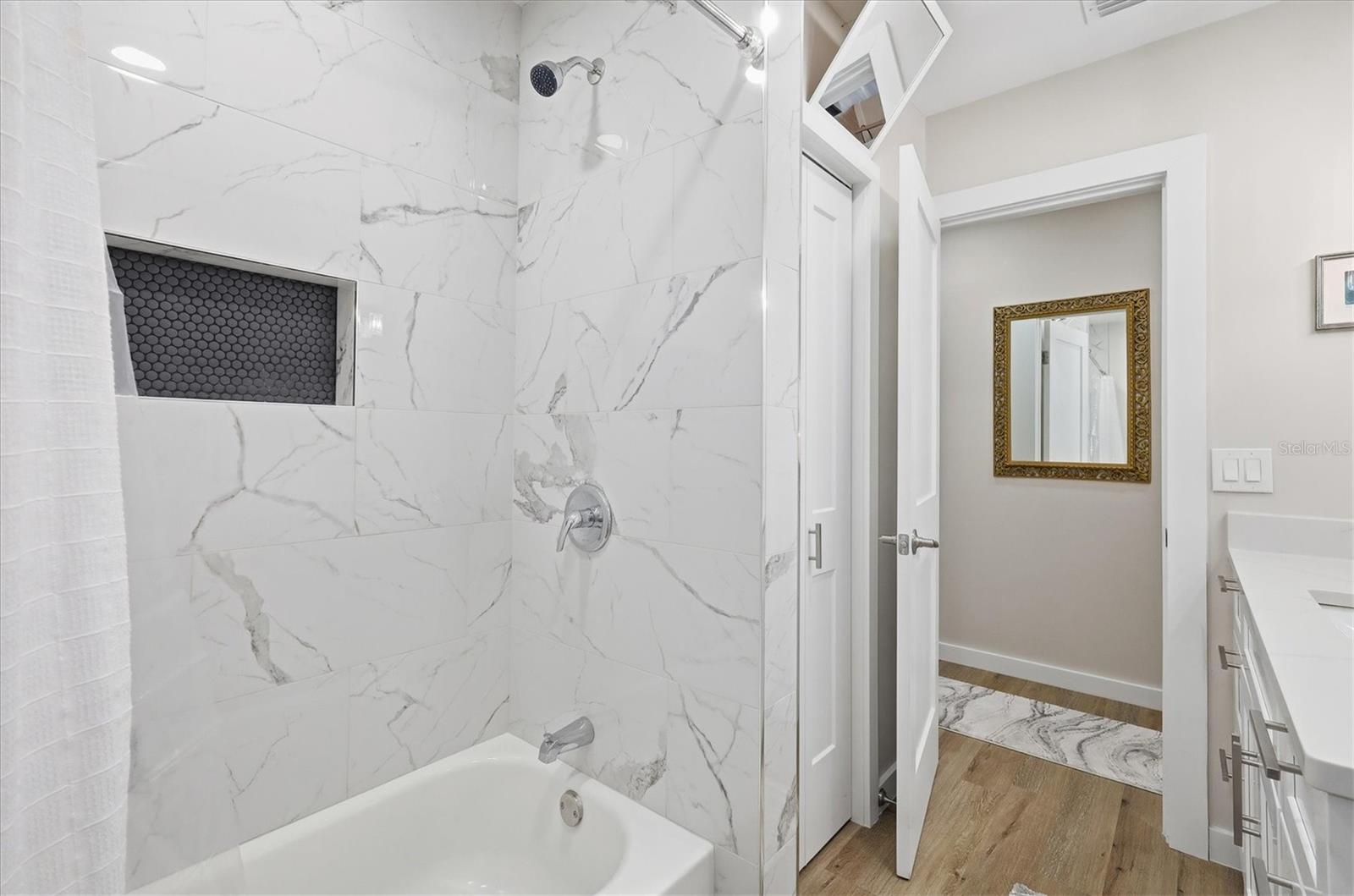 5247 CARMILFRA DR — photo 26