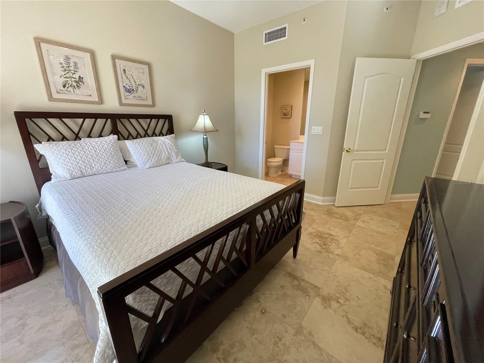521 MANDALAY AVE #309 — photo 23