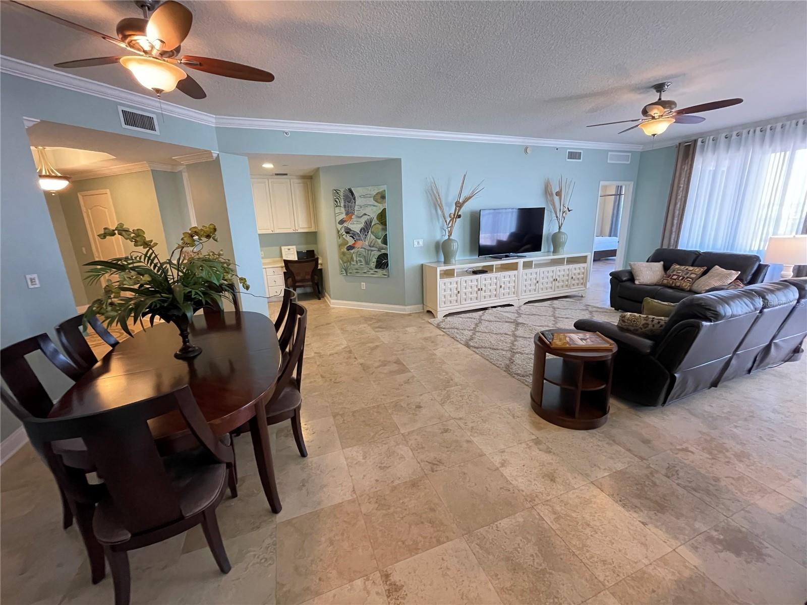 521 MANDALAY AVE #309 — photo 8