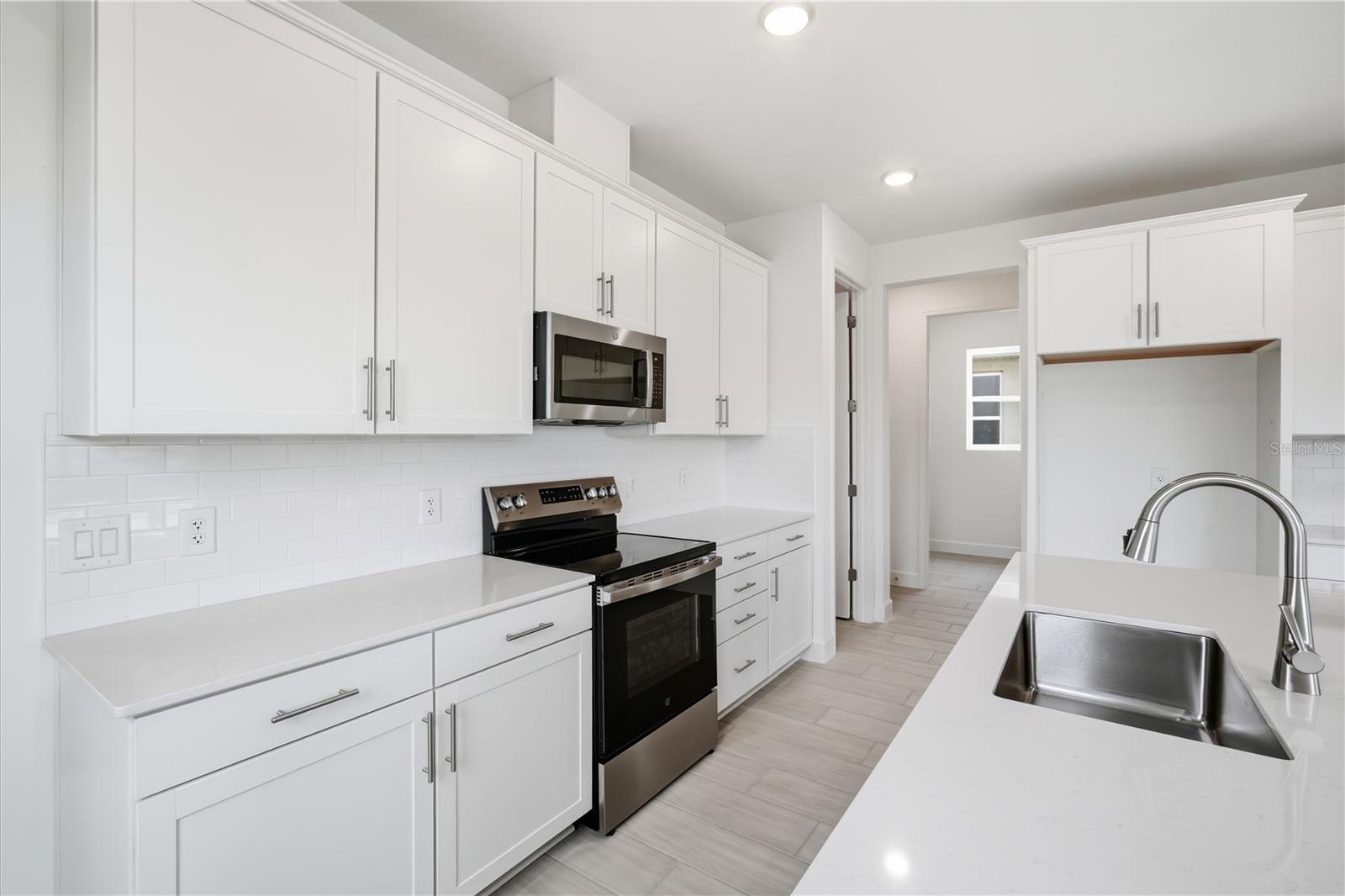 2322 ANDERS DR — photo 9