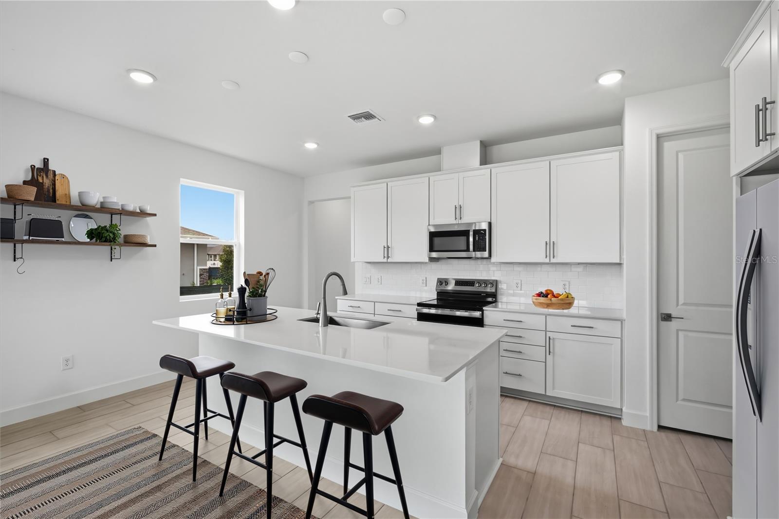 2322 ANDERS DR — photo 11