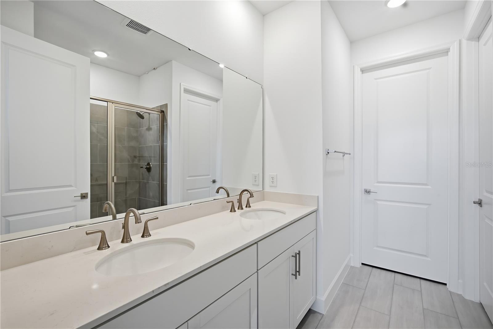 2322 ANDERS DR — photo 25