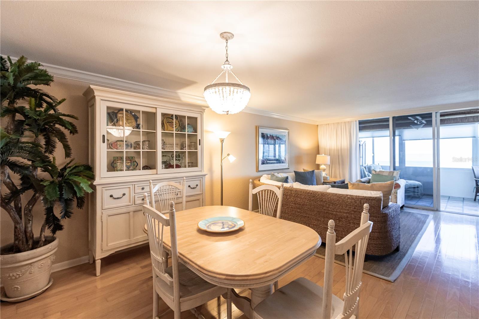 1055 W PEPPERTREE DR #703AA — photo 3