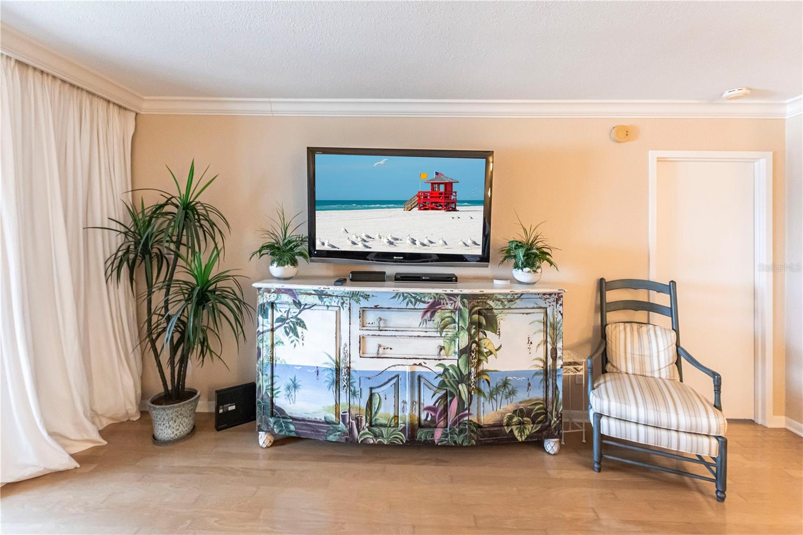 1055 W PEPPERTREE DR #703AA — photo 9