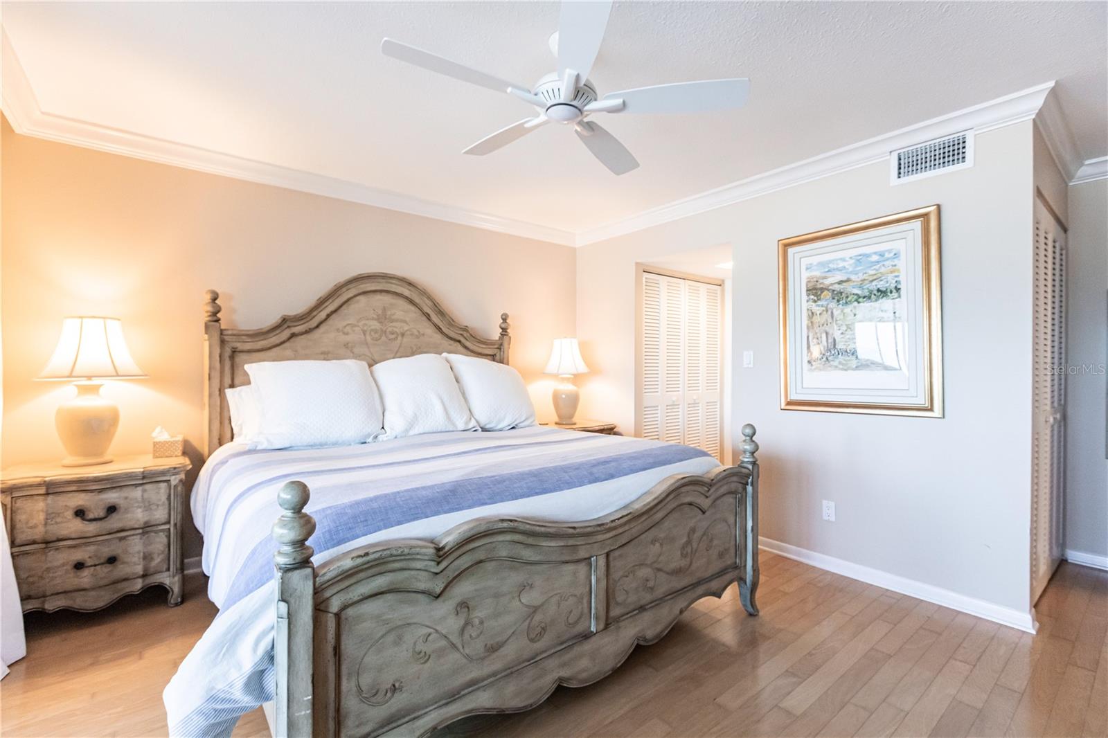 1055 W PEPPERTREE DR #703AA — photo 16