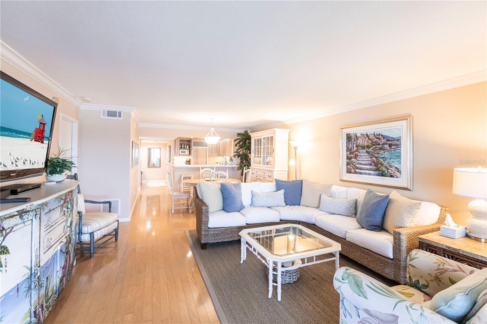 1055 W PEPPERTREE DR #703AA — photo 6