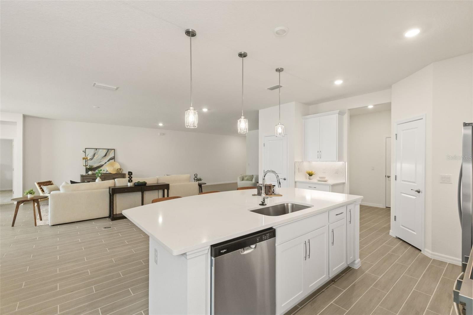 17441 VALLEYWOOD PKWY — photo 17