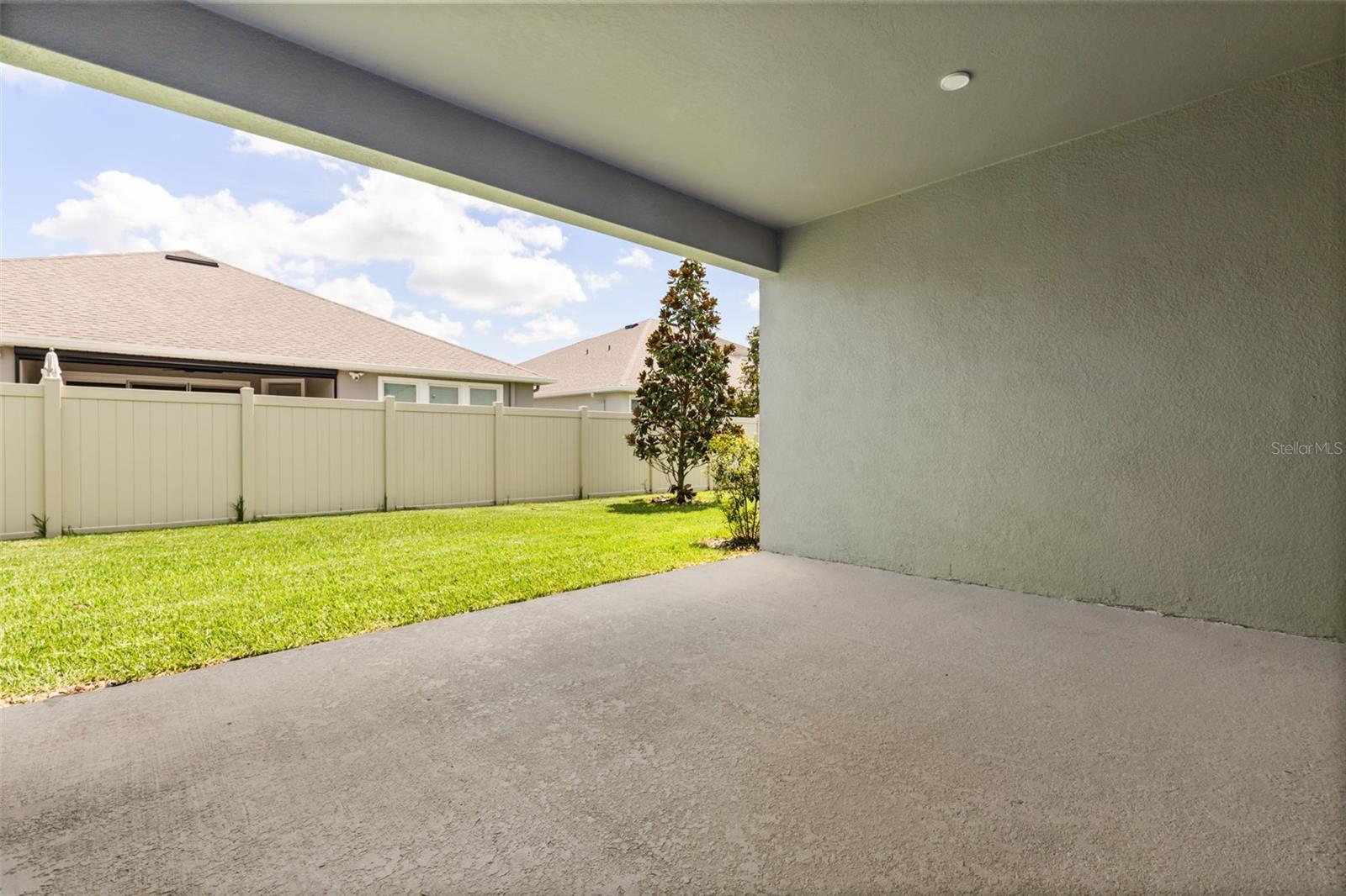 17441 VALLEYWOOD PKWY — photo 38