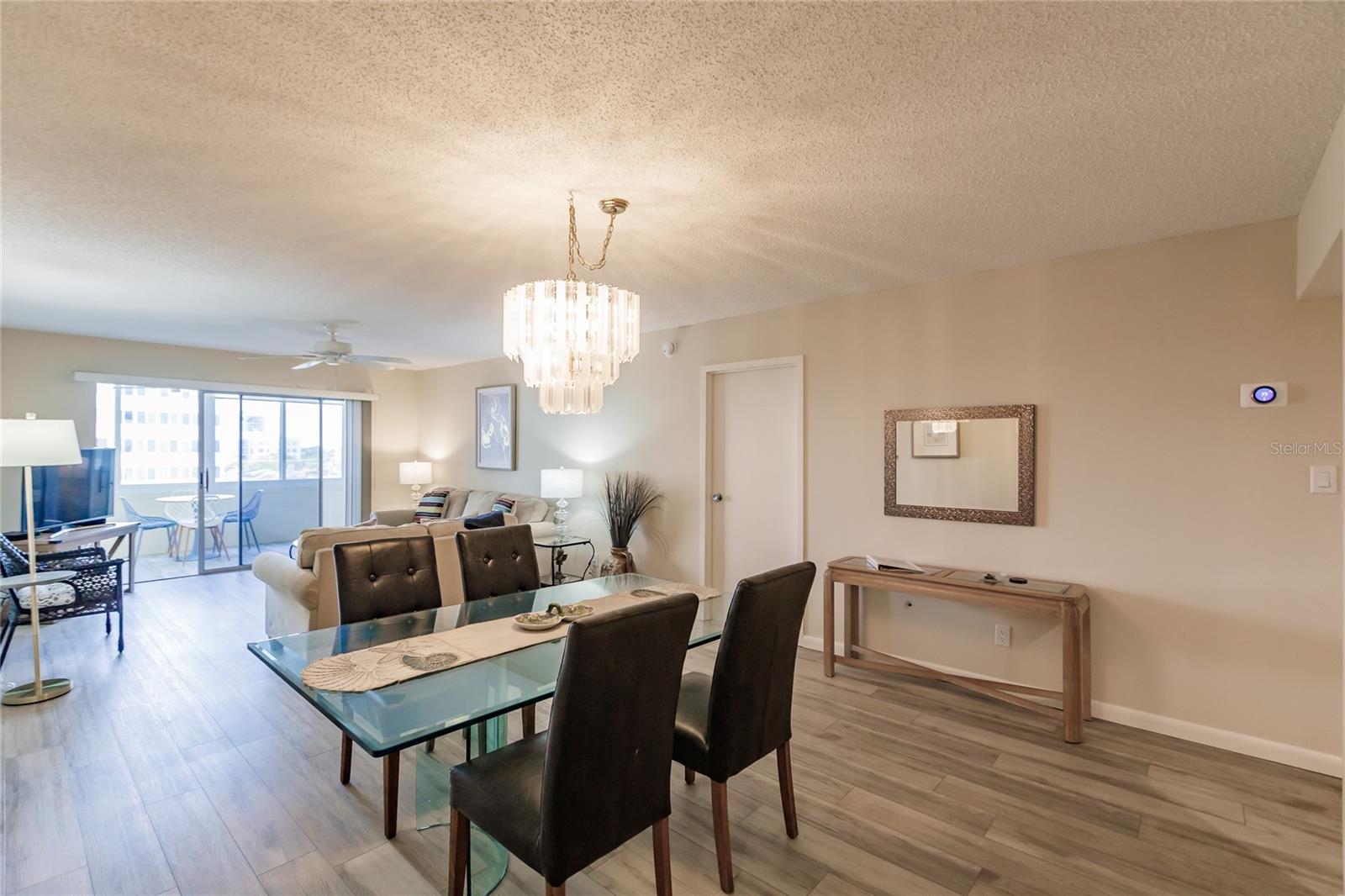 1055 W PEPPERTREE DR #506AA — photo 9