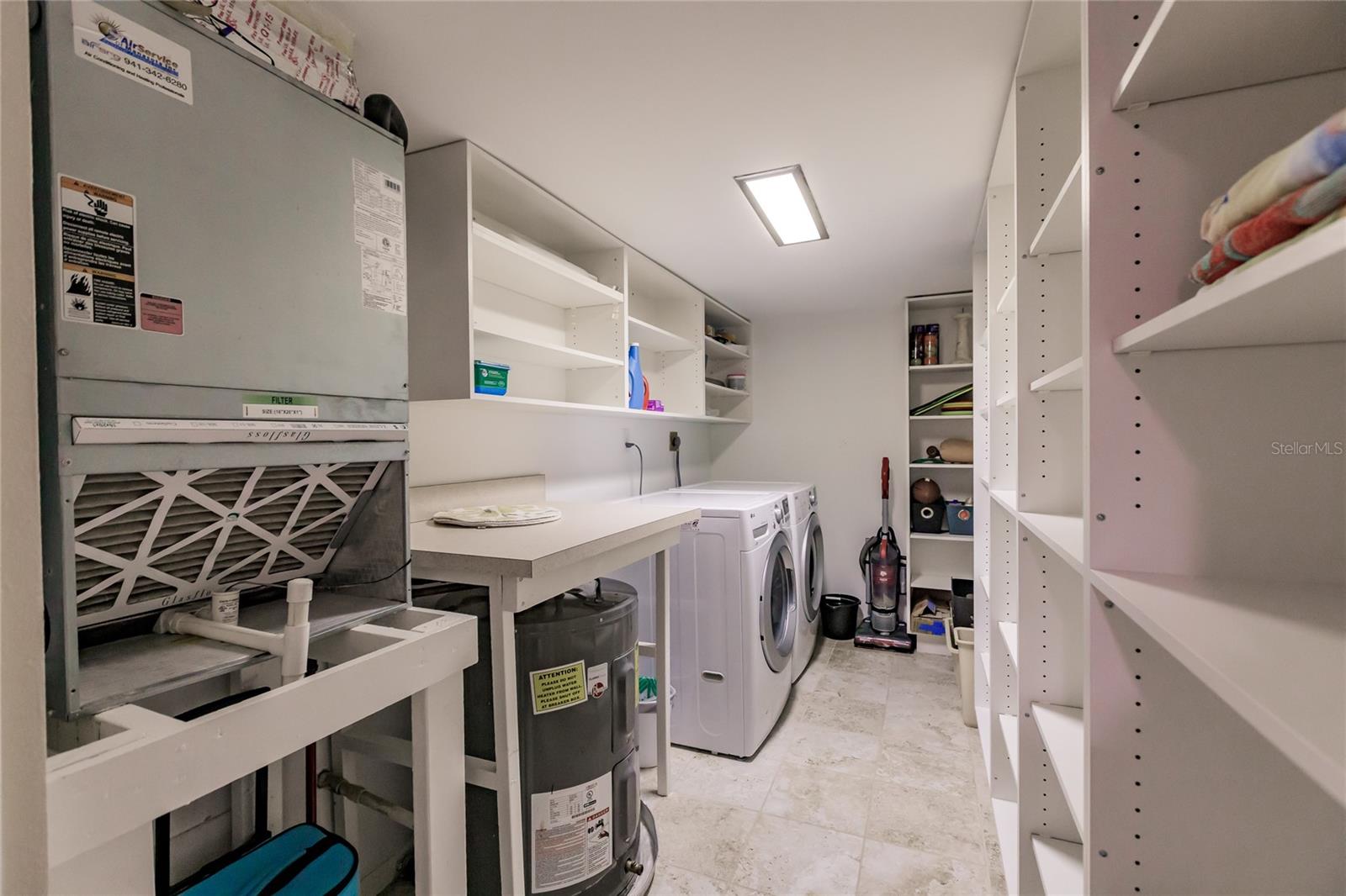 1055 W PEPPERTREE DR #506AA — photo 31