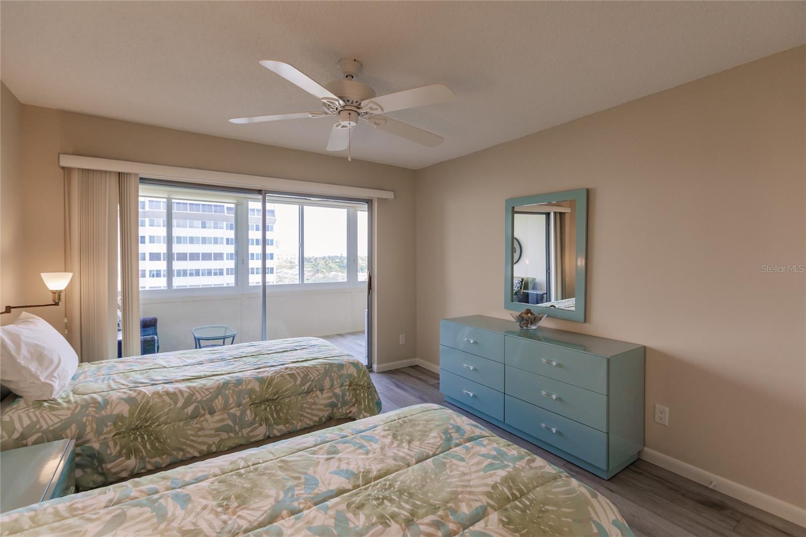 1055 W PEPPERTREE DR #506AA — photo 21