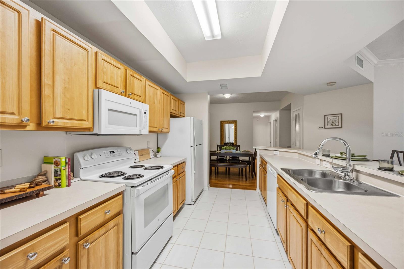 5721 BENTGRASS DR #20-104 — photo 9