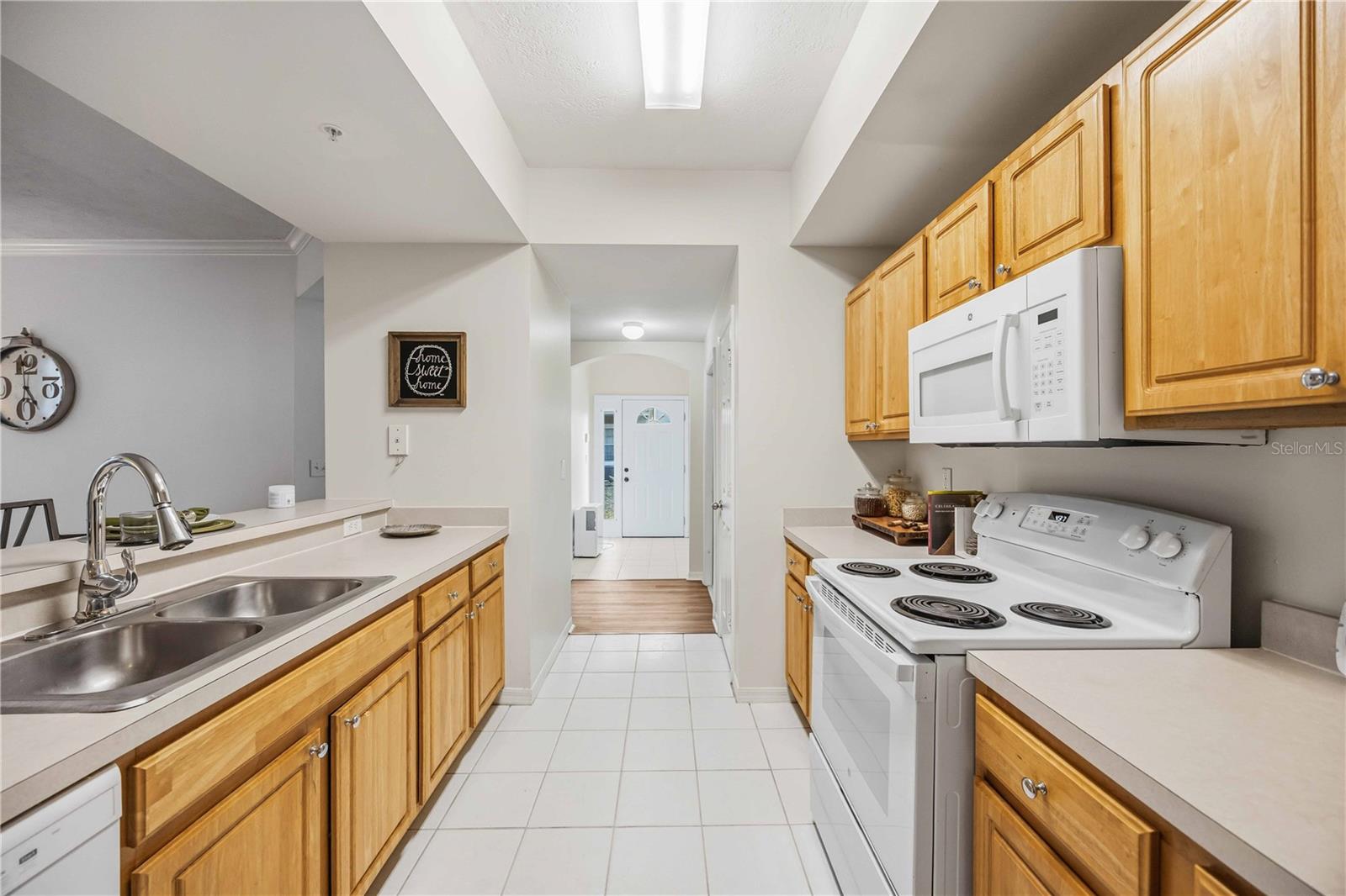 5721 BENTGRASS DR #20-104 — photo 7