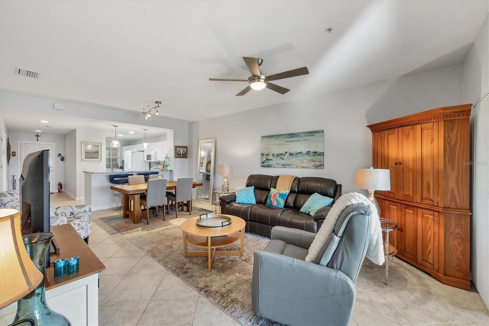 6342 GRAND OAK CIR #204 — photo 11