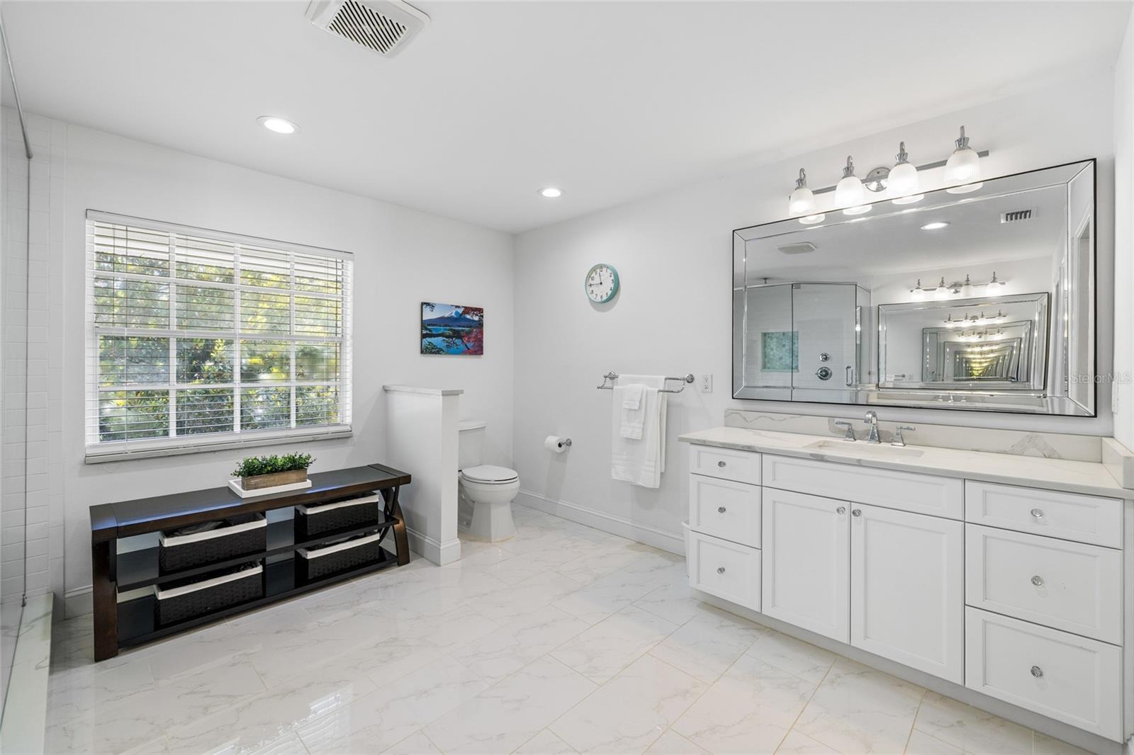 18010 CLEAR LAKE DR — photo 36