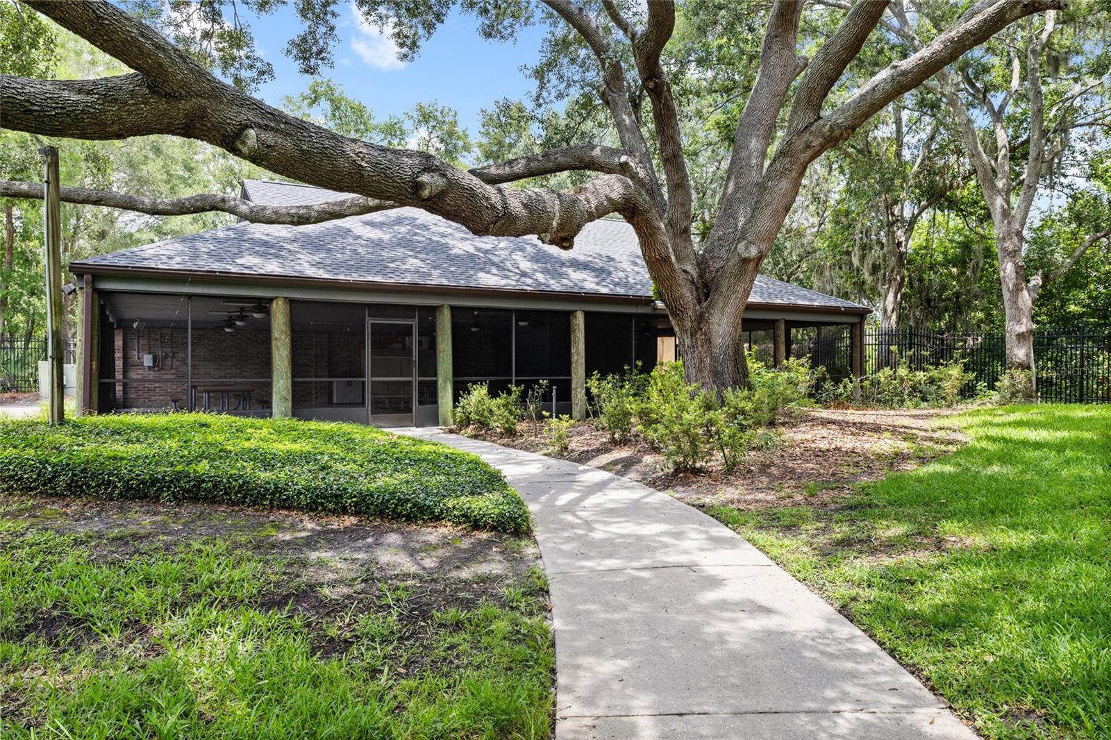 18010 CLEAR LAKE DR — photo 73