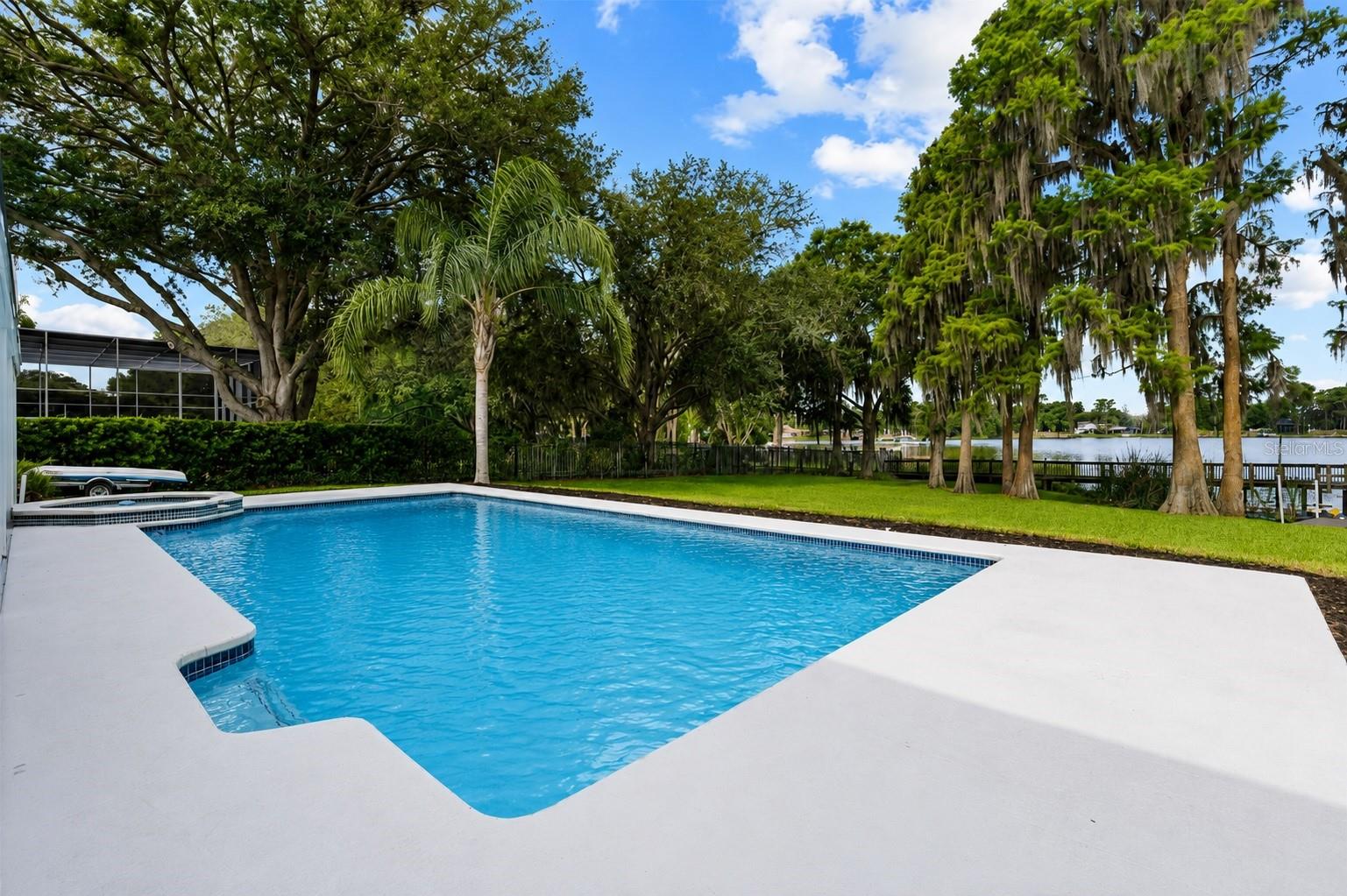 18010 CLEAR LAKE DR — photo 48