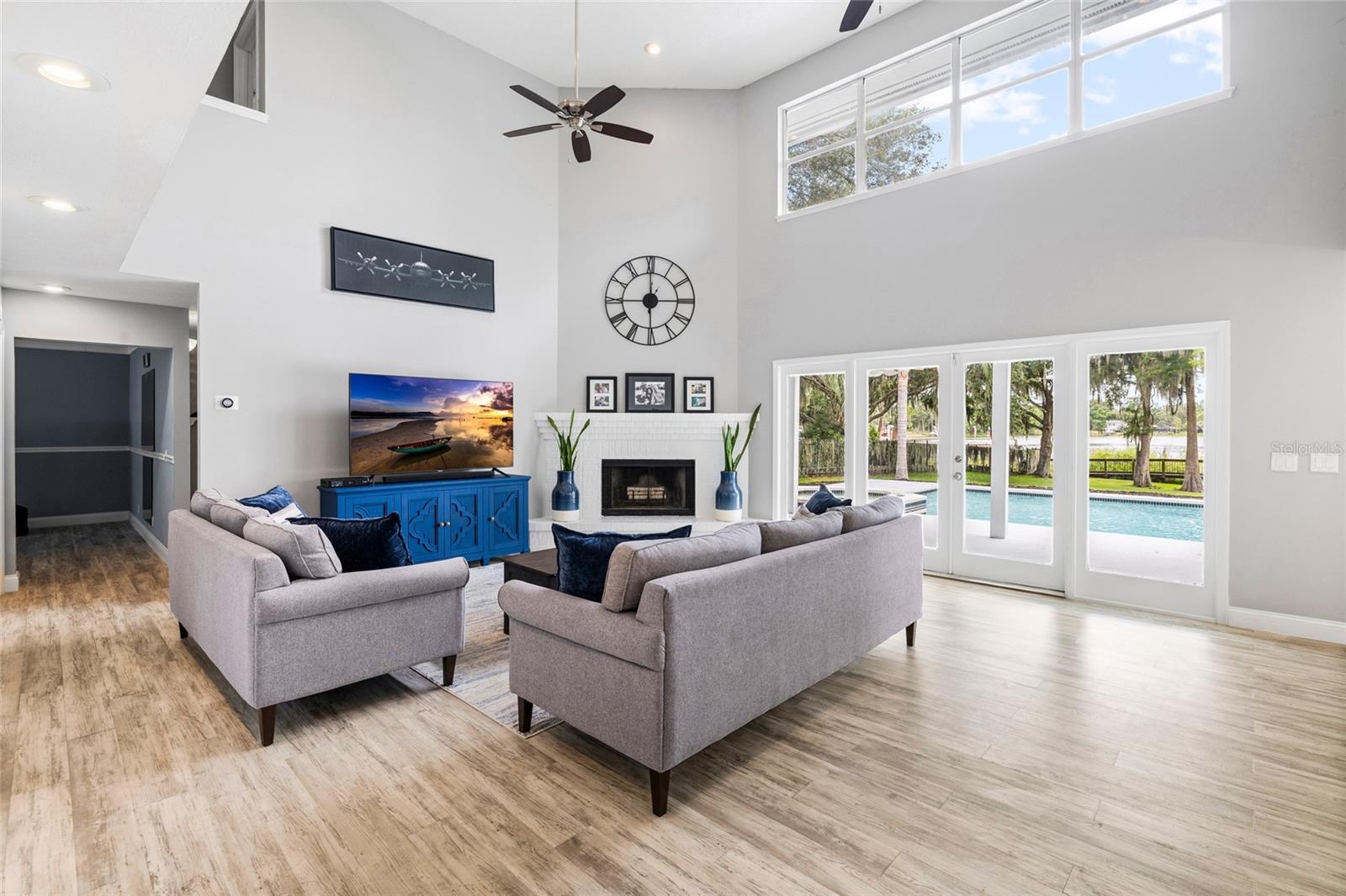 18010 CLEAR LAKE DR — photo 15