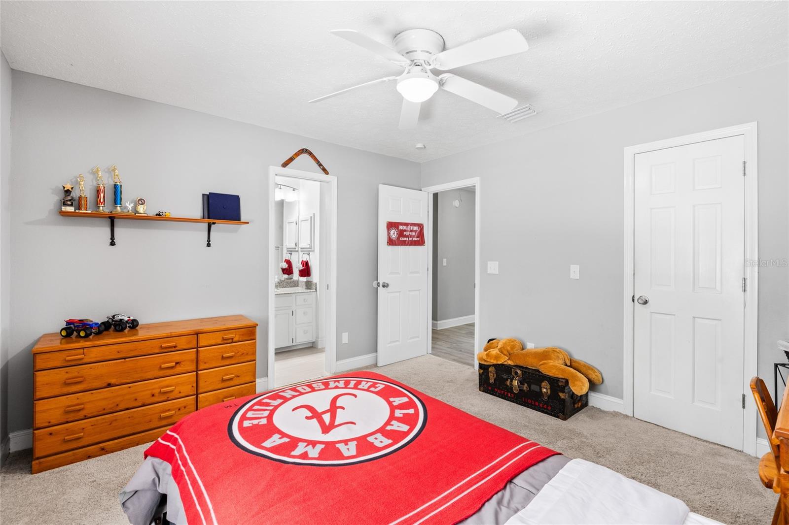 18010 CLEAR LAKE DR — photo 38
