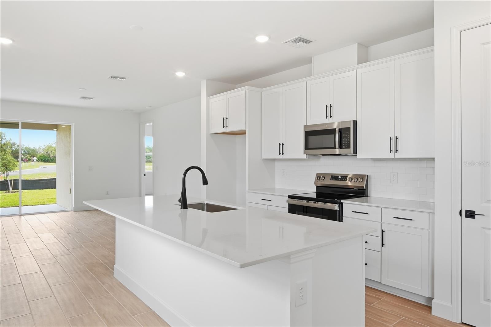 2326 ANDERS DR — photo 10