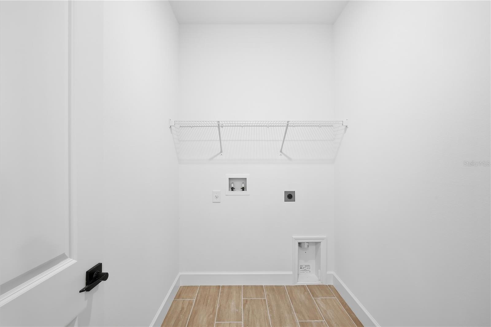 2326 ANDERS DR — photo 16